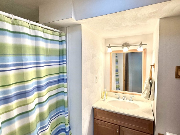 2910 17th, ROCKFORD, Illinois 61109, 3 Bedrooms Bedrooms, ,2 BathroomsBathrooms,House,For Sale,17th,202601140