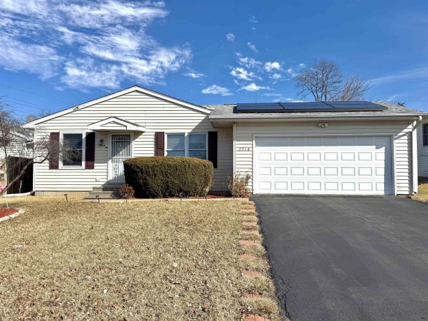 2910 17th, ROCKFORD, Illinois 61109, 3 Bedrooms Bedrooms, ,2 BathroomsBathrooms,House,For Sale,17th,202601140