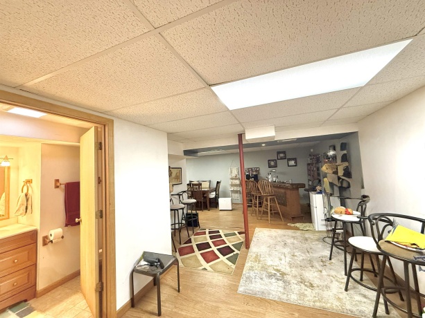 2910 17th, ROCKFORD, Illinois 61109, 3 Bedrooms Bedrooms, ,2 BathroomsBathrooms,House,For Sale,17th,202601140