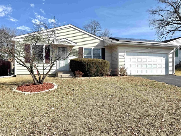 2910 17th, ROCKFORD, Illinois 61109, 3 Bedrooms Bedrooms, ,2 BathroomsBathrooms,House,For Sale,17th,202601140