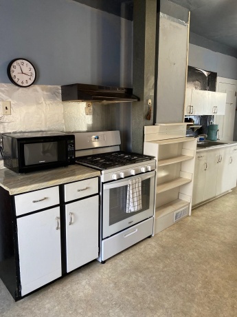 748 Laharpe, LaSalle, Illinois 61301, 3 Bedrooms Bedrooms, ,1 BathroomBathrooms,House,For Sale,Laharpe,202601141