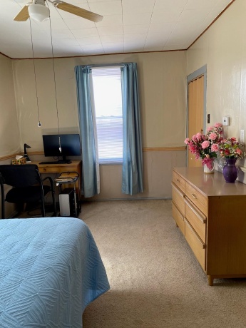 748 Laharpe, LaSalle, Illinois 61301, 3 Bedrooms Bedrooms, ,1 BathroomBathrooms,House,For Sale,Laharpe,202601141