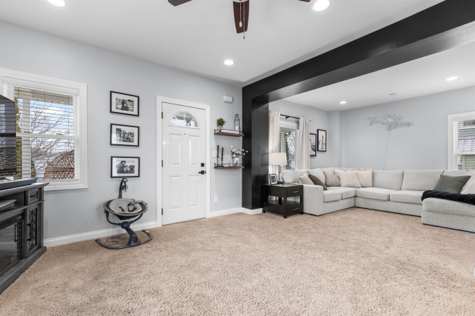 1503 WHITNEY, BELVIDERE, Illinois 61008, 2 Bedrooms Bedrooms, ,2 BathroomsBathrooms,House,For Sale,WHITNEY,202601143