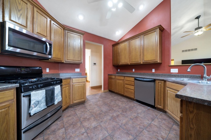 7082 Brimmer, CHERRY VALLEY, Illinois 61016, 4 Bedrooms Bedrooms, ,3 BathroomsBathrooms,House,For Sale,Brimmer,202507217