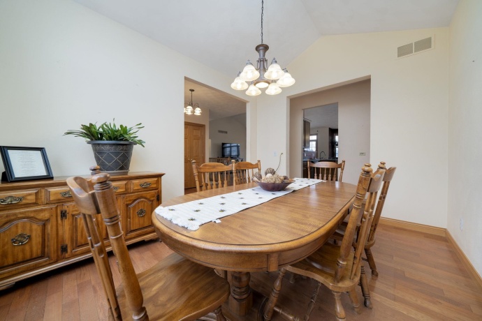 7082 Brimmer, CHERRY VALLEY, Illinois 61016, 4 Bedrooms Bedrooms, ,3 BathroomsBathrooms,House,For Sale,Brimmer,202507217