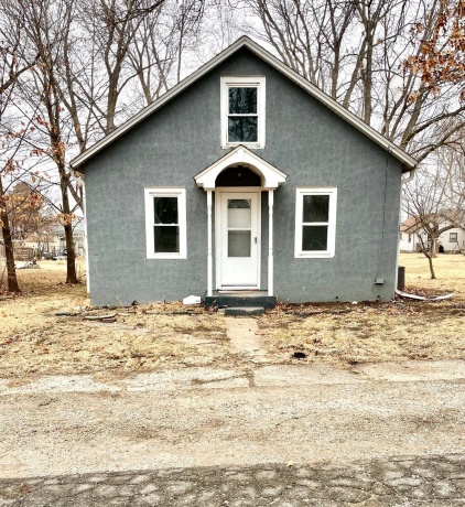 106 Ravine, SPRING VALLEY, Illinois 61362, 2 Bedrooms Bedrooms, ,1 BathroomBathrooms,House,For Sale,Ravine,202601145