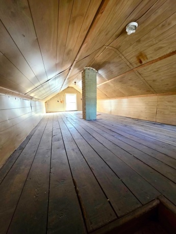 106 Ravine, SPRING VALLEY, Illinois 61362, 2 Bedrooms Bedrooms, ,1 BathroomBathrooms,House,For Sale,Ravine,202601145