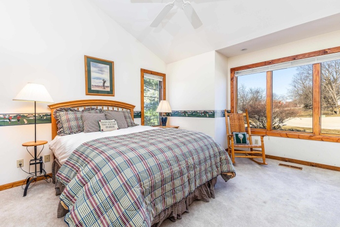 17 Wedgewood, GALENA, Illinois 61036, 4 Bedrooms Bedrooms, ,3 BathroomsBathrooms,House,For Sale,Wedgewood,202601146