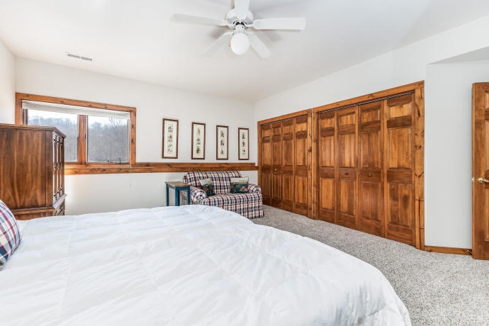 17 Wedgewood, GALENA, Illinois 61036, 4 Bedrooms Bedrooms, ,3 BathroomsBathrooms,House,For Sale,Wedgewood,202601146