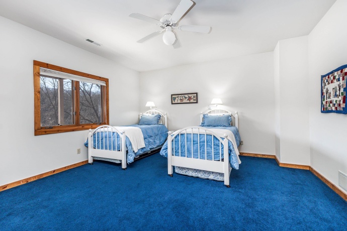 17 Wedgewood, GALENA, Illinois 61036, 4 Bedrooms Bedrooms, ,3 BathroomsBathrooms,House,For Sale,Wedgewood,202601146