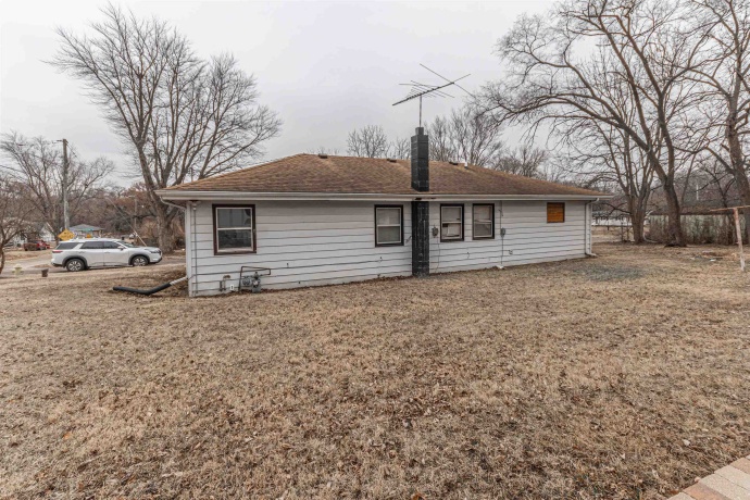 721 Vista, ROCKFORD, Illinois 61102, 3 Bedrooms Bedrooms, ,1 BathroomBathrooms,House,For Sale,Vista,202601147