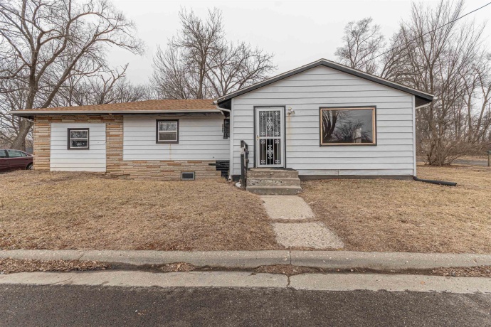 721 Vista, ROCKFORD, Illinois 61102, 3 Bedrooms Bedrooms, ,1 BathroomBathrooms,House,For Sale,Vista,202601147