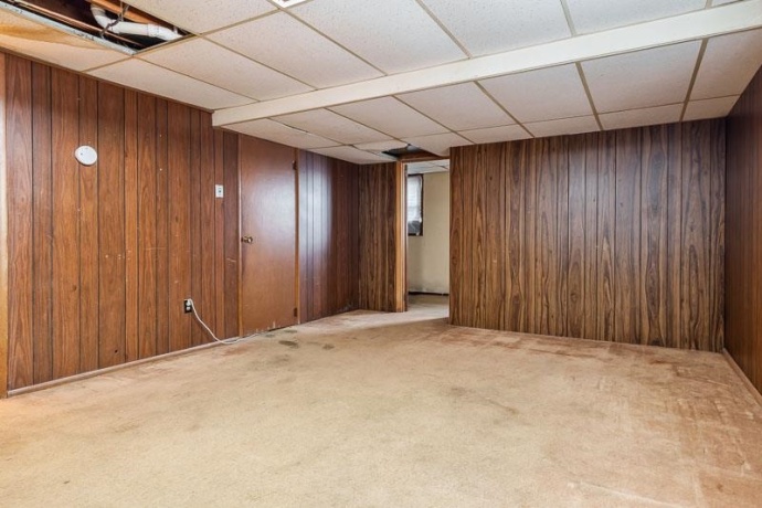 1927 Burton, BELOIT, Wisconsin 53511, 3 Bedrooms Bedrooms, ,1 BathroomBathrooms,House,For Sale,Burton,202601150