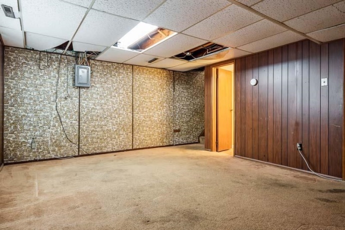 1927 Burton, BELOIT, Wisconsin 53511, 3 Bedrooms Bedrooms, ,1 BathroomBathrooms,House,For Sale,Burton,202601150