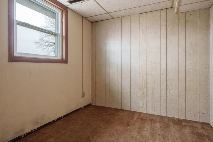 1927 Burton, BELOIT, Wisconsin 53511, 3 Bedrooms Bedrooms, ,1 BathroomBathrooms,House,For Sale,Burton,202601150