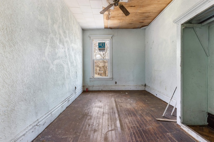 1014 11th, ROCKFORD, Illinois 61104, ,2 Units,For Sale,11th,202601151