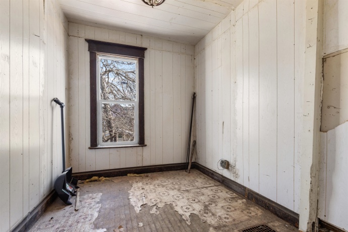 1014 11th, ROCKFORD, Illinois 61104, ,2 Units,For Sale,11th,202601151