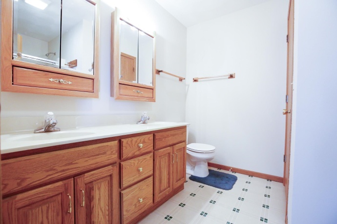 710 Otter Creek, MILLEDGEVILLE, Illinois 61051, 3 Bedrooms Bedrooms, ,2 BathroomsBathrooms,House,For Sale,Otter Creek,202506681