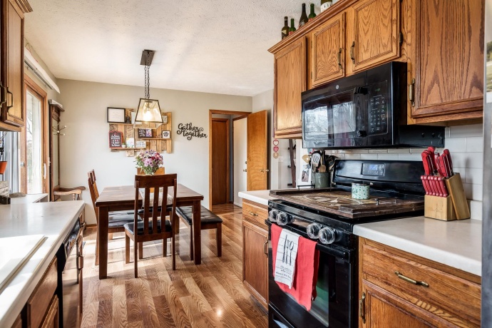 4771 Alexandra, MACHESNEY PARK, Illinois 61115, 3 Bedrooms Bedrooms, ,3 BathroomsBathrooms,House,For Sale,Alexandra,202601154