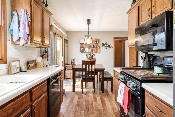 4771 Alexandra, MACHESNEY PARK, Illinois 61115, 3 Bedrooms Bedrooms, ,3 BathroomsBathrooms,House,For Sale,Alexandra,202601154