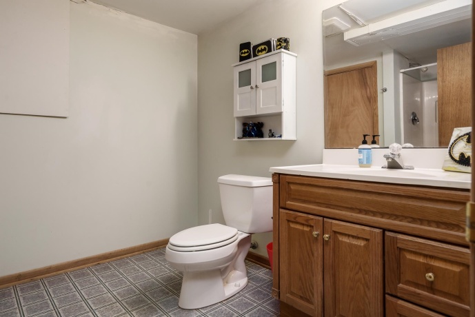 4771 Alexandra, MACHESNEY PARK, Illinois 61115, 3 Bedrooms Bedrooms, ,3 BathroomsBathrooms,House,For Sale,Alexandra,202601154