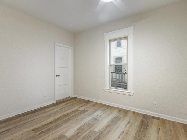 2220 15th, ROCKFORD, Illinois 61104, 2 Bedrooms Bedrooms, ,2 BathroomsBathrooms,House,For Sale,15th,202601158