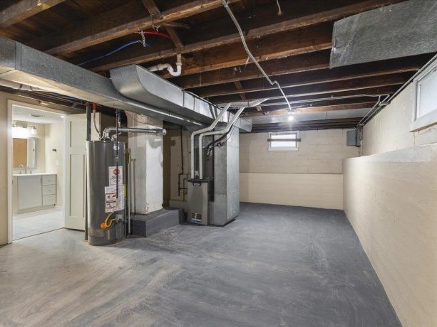 2220 15th, ROCKFORD, Illinois 61104, 2 Bedrooms Bedrooms, ,2 BathroomsBathrooms,House,For Sale,15th,202601158