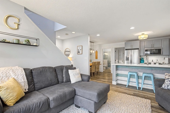 310 Territory, GALENA, Illinois 61036, 2 Bedrooms Bedrooms, ,2 BathroomsBathrooms,Condominium,For Sale,Territory,202601157