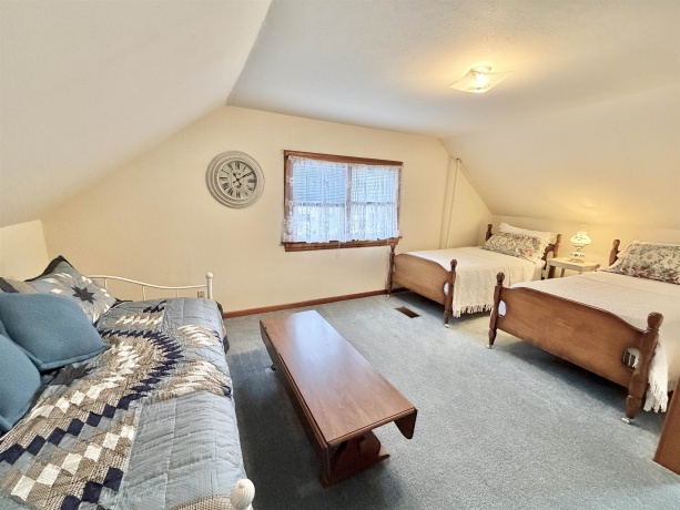 2939 Cannon, ROCKFORD, Illinois 61109, 3 Bedrooms Bedrooms, ,1 BathroomBathrooms,House,For Sale,Cannon,202601107