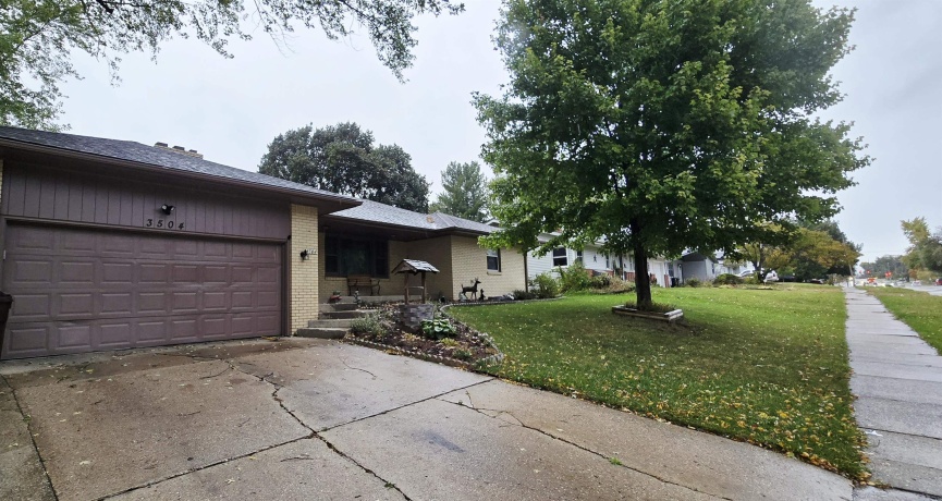 3504 ROCKTON, ROCKFORD, Illinois 61103, 3 Bedrooms Bedrooms, ,1 BathroomBathrooms,House,For Sale,ROCKTON,202506604