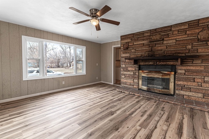 2803 Fairview, ROCKFORD, Illinois 61101, 2 Bedrooms Bedrooms, ,1 BathroomBathrooms,House,For Sale,Fairview,202601159