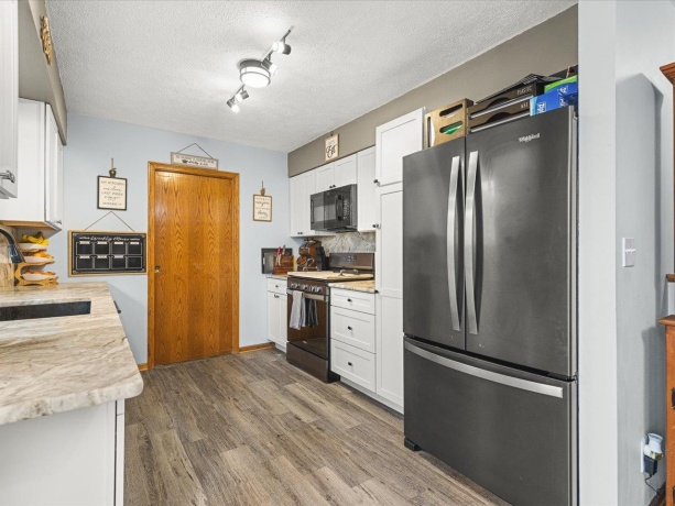 1101 Drexel, LAKE SUMMERSET, Illinois 61019, 3 Bedrooms Bedrooms, ,2 BathroomsBathrooms,House,For Sale,Drexel,202601160