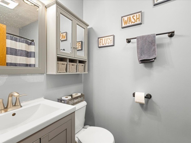 1101 Drexel, LAKE SUMMERSET, Illinois 61019, 3 Bedrooms Bedrooms, ,2 BathroomsBathrooms,House,For Sale,Drexel,202601160