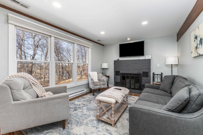 26 Thatcher, GALENA, Illinois 61036, 2 Bedrooms Bedrooms, ,2 BathroomsBathrooms,Condominium,For Sale,Thatcher,202601162