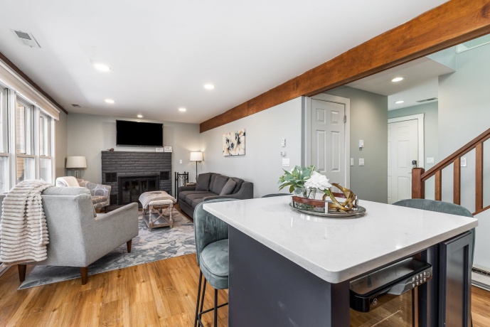 26 Thatcher, GALENA, Illinois 61036, 2 Bedrooms Bedrooms, ,2 BathroomsBathrooms,Condominium,For Sale,Thatcher,202601162