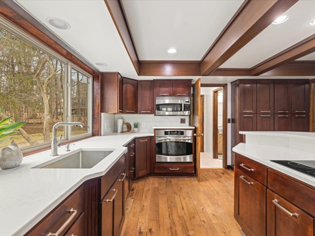 5827 Coachman, ROCKFORD, Illinois 61107, 5 Bedrooms Bedrooms, ,4 BathroomsBathrooms,House,For Sale,Coachman,202601165