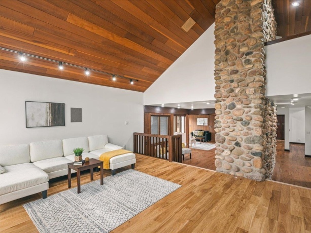 5827 Coachman, ROCKFORD, Illinois 61107, 5 Bedrooms Bedrooms, ,4 BathroomsBathrooms,House,For Sale,Coachman,202601165