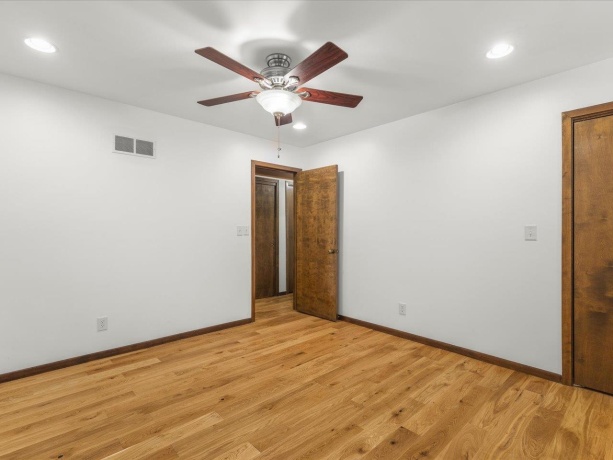 5827 Coachman, ROCKFORD, Illinois 61107, 5 Bedrooms Bedrooms, ,4 BathroomsBathrooms,House,For Sale,Coachman,202601165