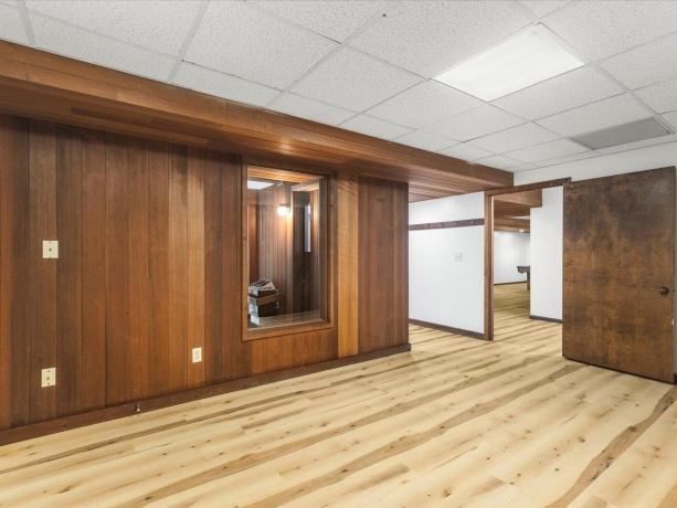 5827 Coachman, ROCKFORD, Illinois 61107, 5 Bedrooms Bedrooms, ,4 BathroomsBathrooms,House,For Sale,Coachman,202601165