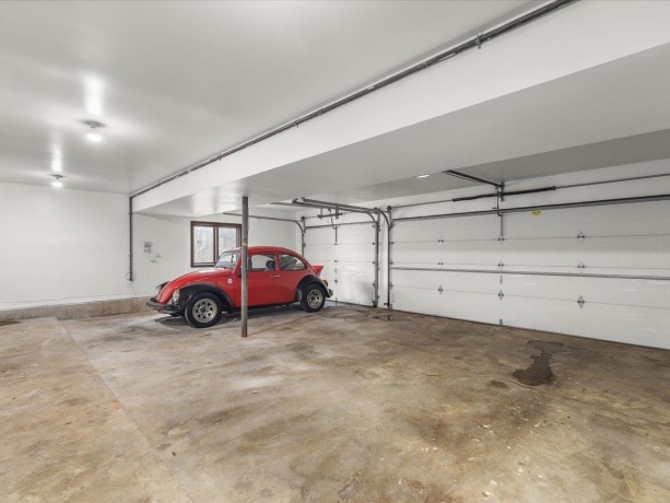 5827 Coachman, ROCKFORD, Illinois 61107, 5 Bedrooms Bedrooms, ,4 BathroomsBathrooms,House,For Sale,Coachman,202601165