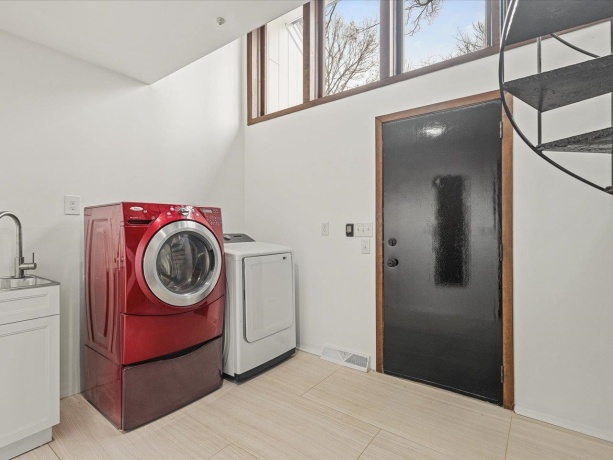 5827 Coachman, ROCKFORD, Illinois 61107, 5 Bedrooms Bedrooms, ,4 BathroomsBathrooms,House,For Sale,Coachman,202601165