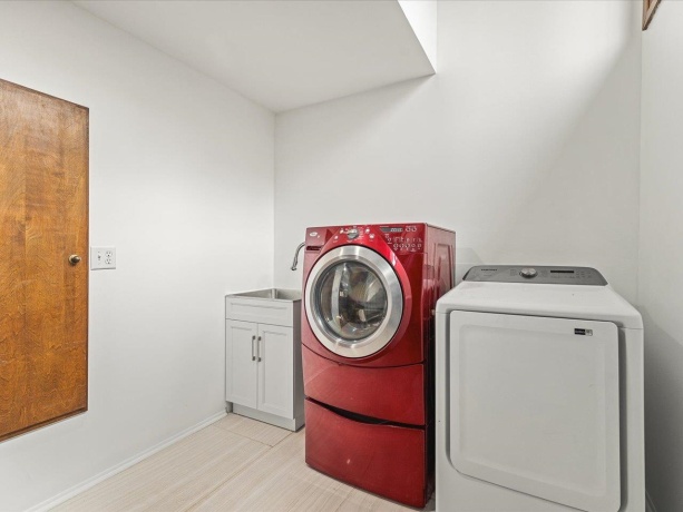 5827 Coachman, ROCKFORD, Illinois 61107, 5 Bedrooms Bedrooms, ,4 BathroomsBathrooms,House,For Sale,Coachman,202601165