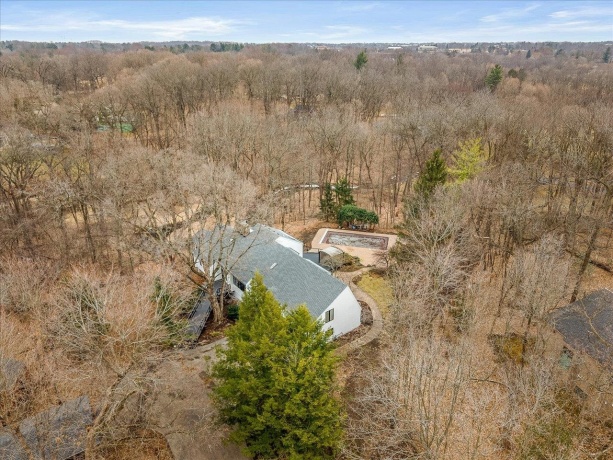 5827 Coachman, ROCKFORD, Illinois 61107, 5 Bedrooms Bedrooms, ,4 BathroomsBathrooms,House,For Sale,Coachman,202601165