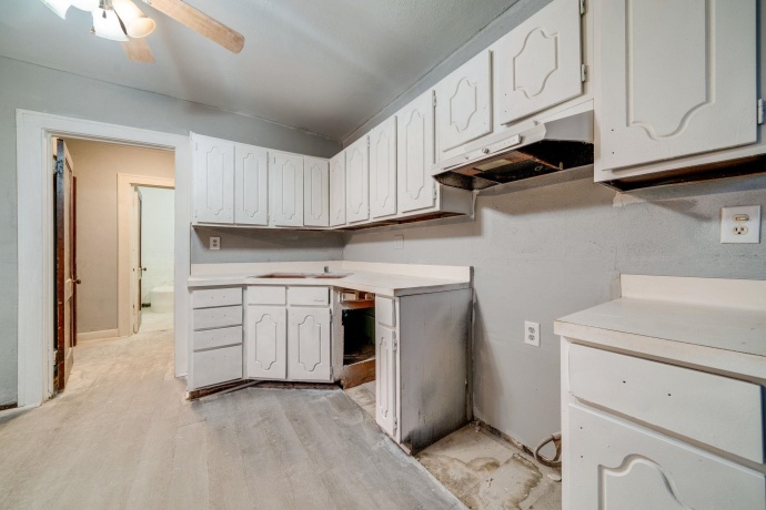 914-916 Winnebago St, ROCKFORD, Illinois 61103, ,2 Units,For Sale,Winnebago St,202601164