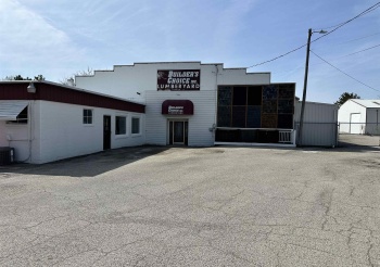 2221 & 2225 Chartres, LaSalle, Illinois 61301, ,Mixed Use,For Sale,Chartres,202503641