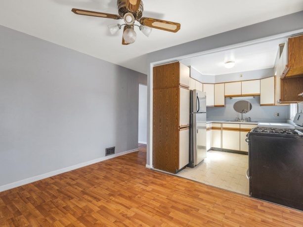 923 Grover, BELVIDERE, Illinois 61008, 3 Bedrooms Bedrooms, ,1 BathroomBathrooms,House,For Sale,Grover,202601169