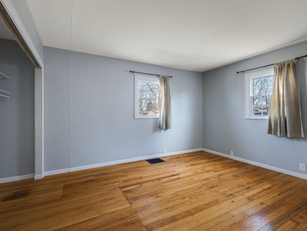 923 Grover, BELVIDERE, Illinois 61008, 3 Bedrooms Bedrooms, ,1 BathroomBathrooms,House,For Sale,Grover,202601169