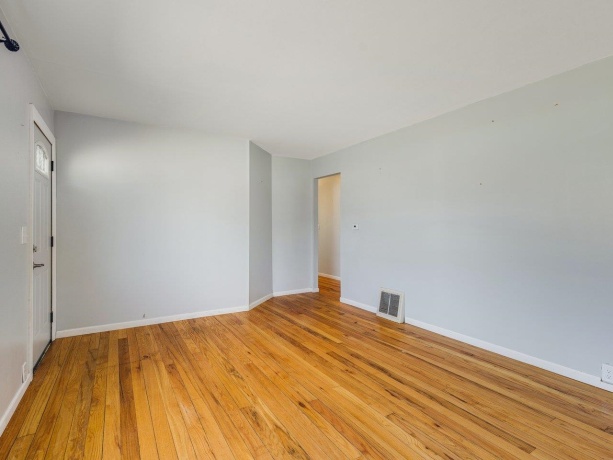 923 Grover, BELVIDERE, Illinois 61008, 3 Bedrooms Bedrooms, ,1 BathroomBathrooms,House,For Sale,Grover,202601169