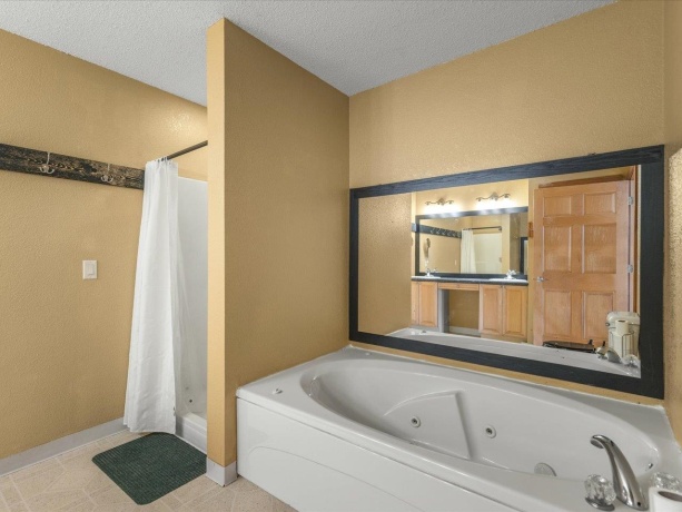 11660 Farm School, DURAND, Illinois 61024, 4 Bedrooms Bedrooms, ,2 BathroomsBathrooms,House,For Sale,Farm School,202601171