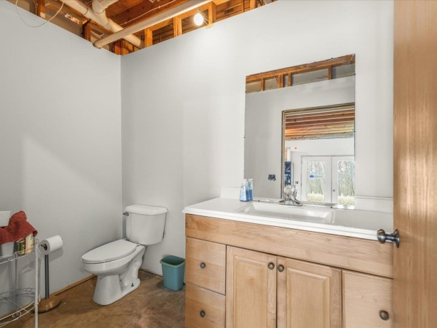 11660 Farm School, DURAND, Illinois 61024, 4 Bedrooms Bedrooms, ,2 BathroomsBathrooms,House,For Sale,Farm School,202601171